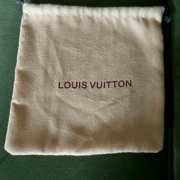Louis Vuitton dust cover - Picture 3 of 4